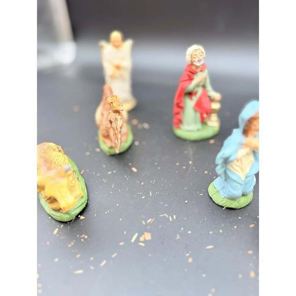Vintage Christmas Nativity Figures and Stable Scene
